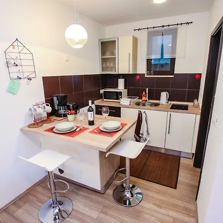 Lynn Apartment Porec